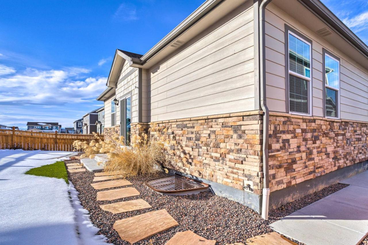 Spacious Aurora House With Yard About 10 Mi To Dia! Exterior photo
