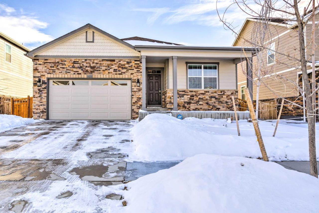 Spacious Aurora House With Yard About 10 Mi To Dia! Exterior photo